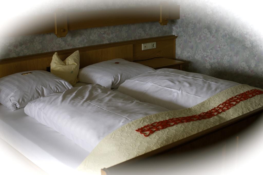 Hotel - Reweschnier Kusel Bagian luar foto